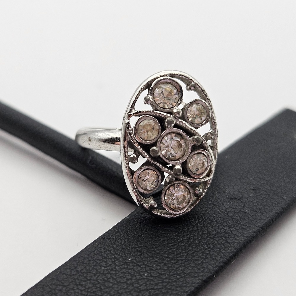 Sarah Coventry Vintage Silver Tone Rhinestone Oval‎ Openwork Adjustable Ring
